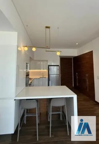 APARTAMENTO AMUEBLADO EN ALQUILER 📍 Edificio AVIA, Zona 10 — Apartamento en Alquiler en Zona 10, Guatemala, Ciudad — miniatura 5 de 6