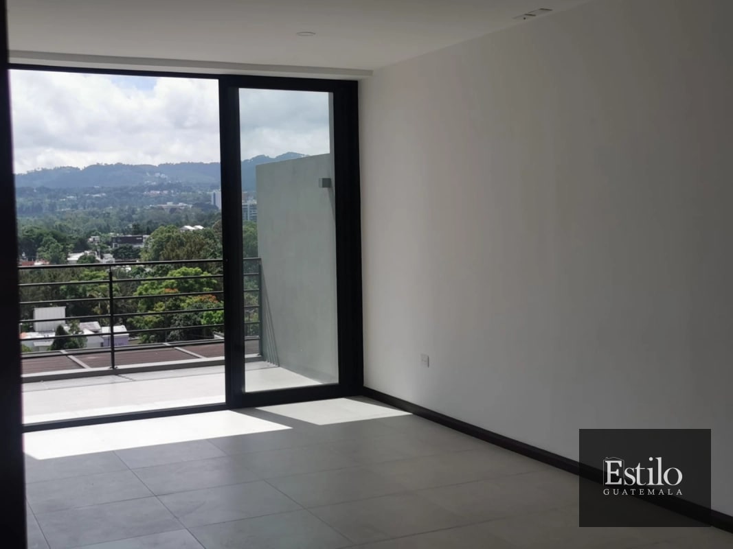 Apartamento Con Balcón, MIRA zona 10 - 7