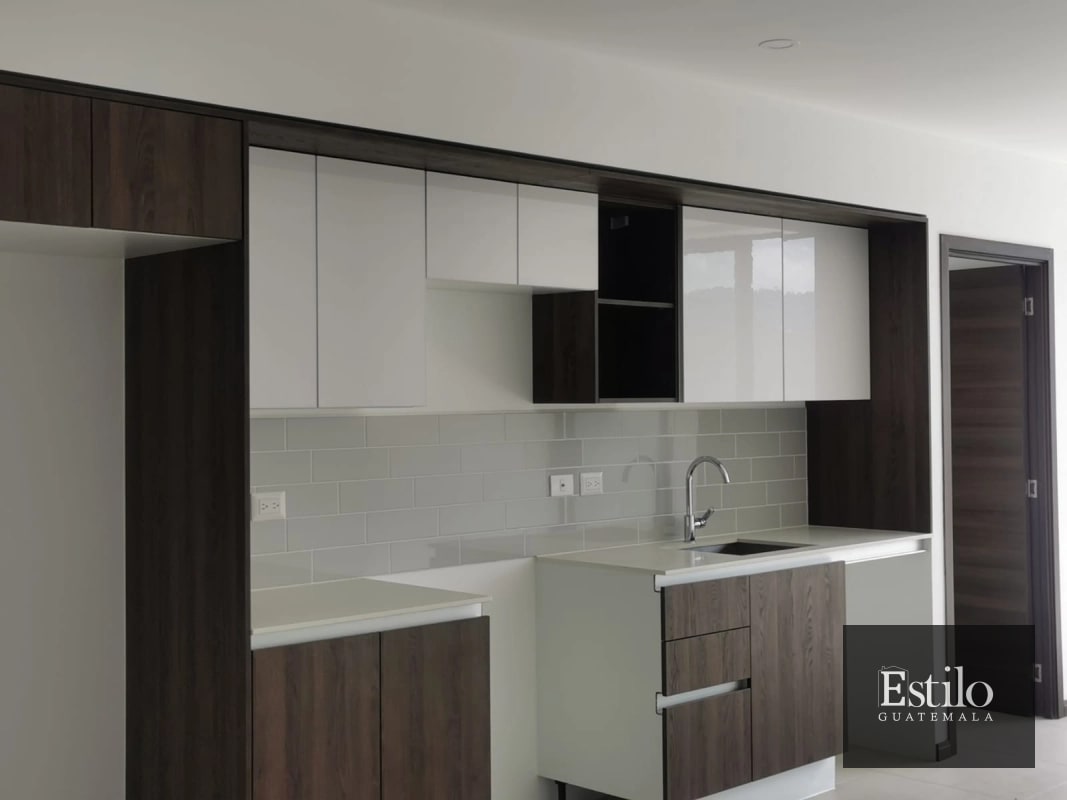 Apartamento Con Balcón, MIRA zona 10 - 5