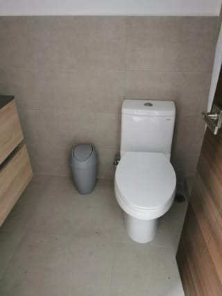 Apartamento Amueblado En Venta Zona 10 — Apartamento en Venta en Zona 10, Guatemala, Ciudad — miniatura 2 de 8