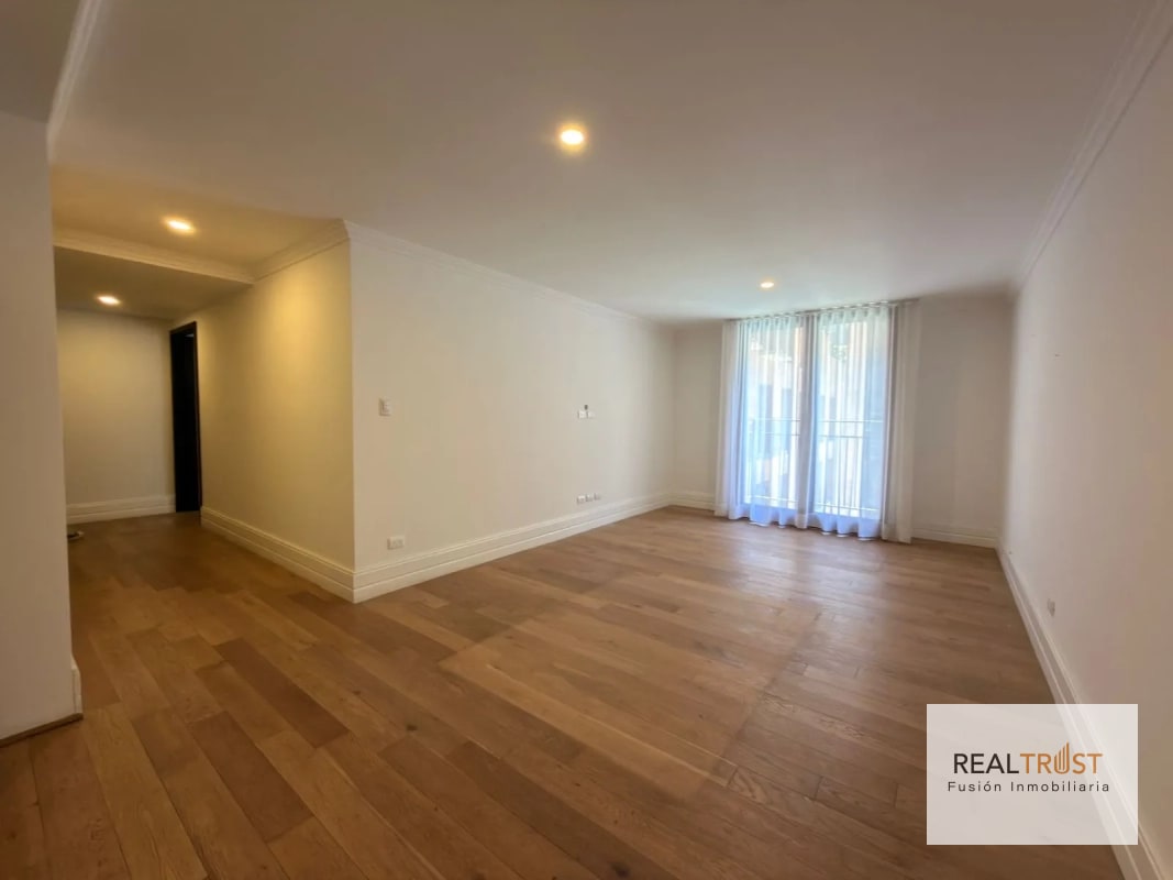 Apartamento en renta  CENTRICO zona 5 - 6