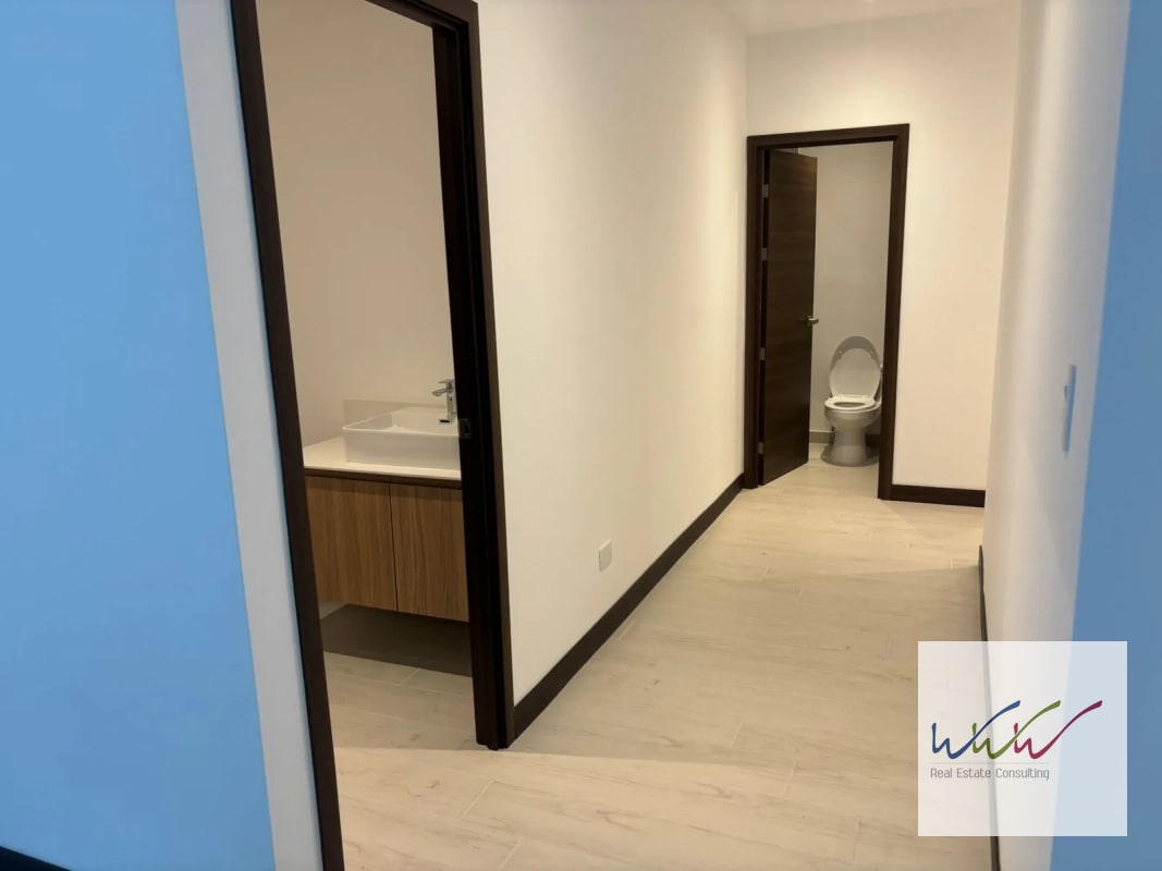 Vendo apartamento en edificio Spazio, zona 15 - 2