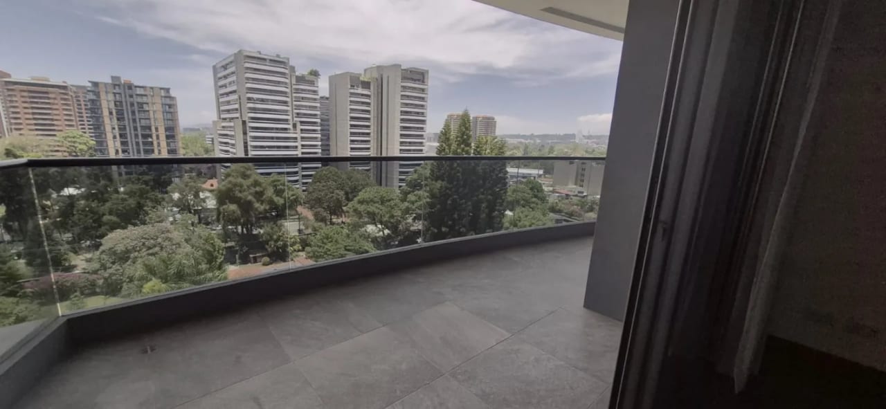 Lindo Apartamento en Alquiler Santa Sofia Zona 10 — Apartamento en Alquiler en Santa Sofía, Zona 10, Guatemala, Ciudad — foto 6 de 10