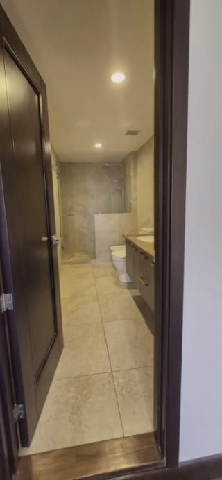 Lindo Apartamento en Alquiler Santa Sofia Zona 10 — Apartamento en Alquiler en Santa Sofía, Zona 10, Guatemala, Ciudad — miniatura 8 de 10
