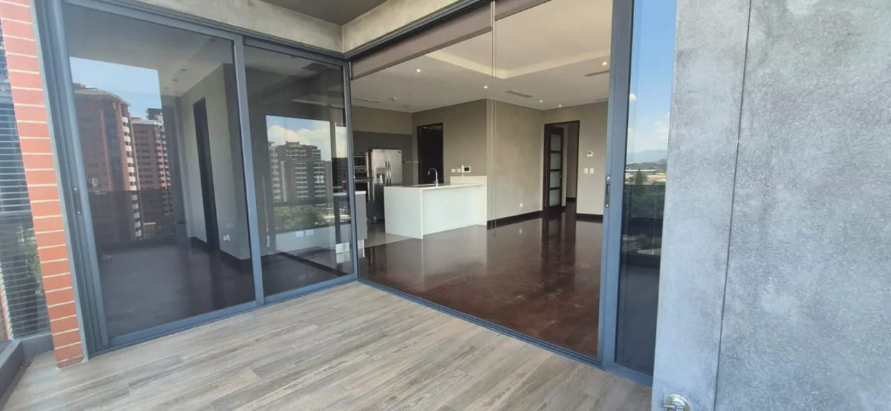 Apartamento en Aquiler Santa Inés del Parque Z14 — Apartamento en Alquiler en Zona 14, Guatemala, Ciudad — foto 4 de 13