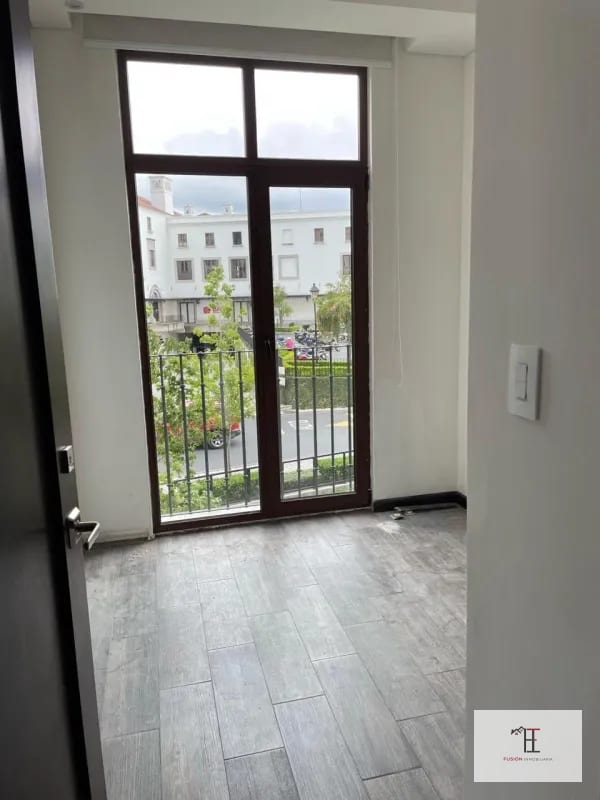 Rento apartamento en Lirios de Cayalá 1 zona 16 — Apartamento en Alquiler en Lirios de Cayalá I, Zona 16, Guatemala, Ciudad — foto 7 de 10