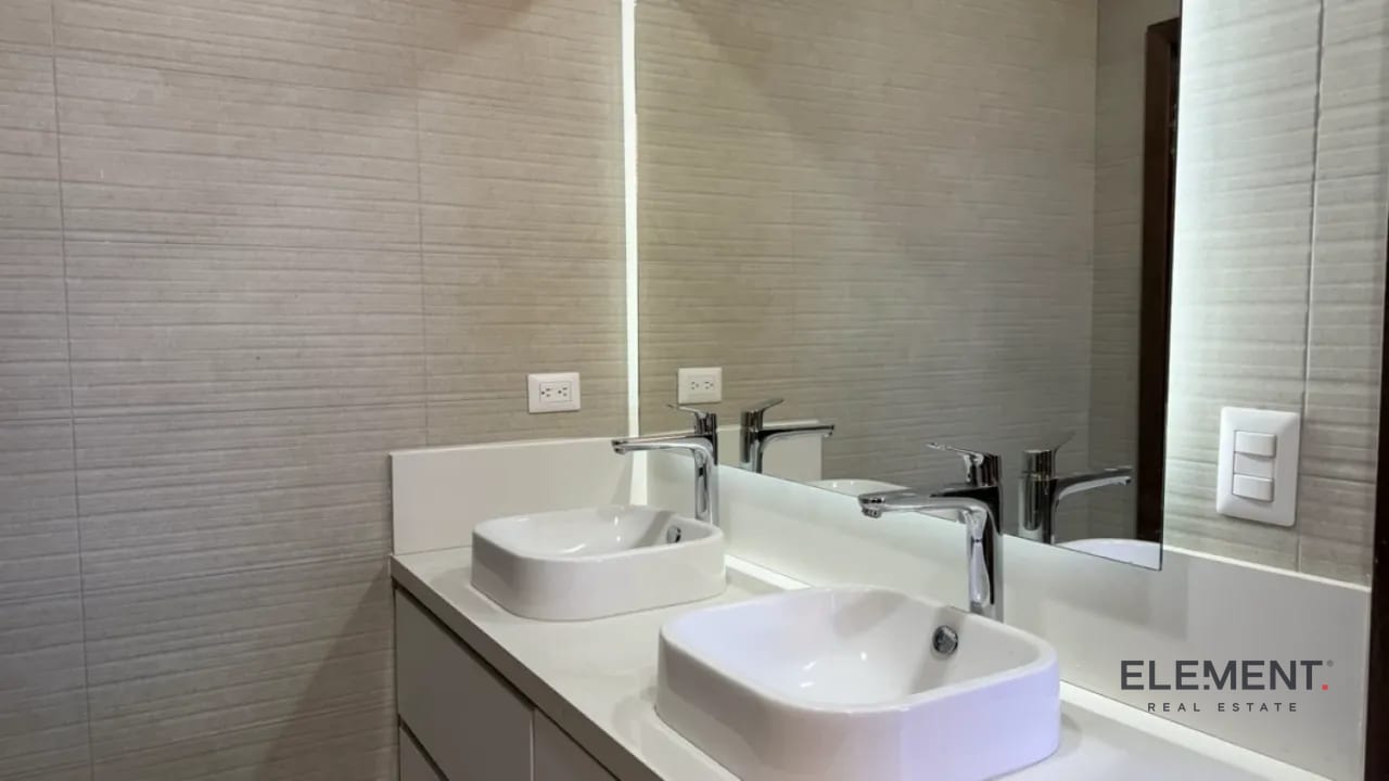 Apartamento nuevo y amplio en zona 10 — Apartamento en Venta en Zona 10, Guatemala, Ciudad — foto 8 de 11