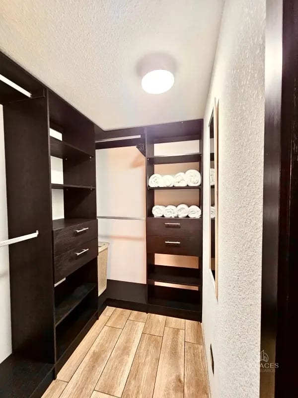 Zona 11 • Apartamento en Venta • Edificio Punto Mariscal — Apartamento en Venta en Punto Mariscal, Zona 11, Guatemala, Ciudad — foto 2 de 15