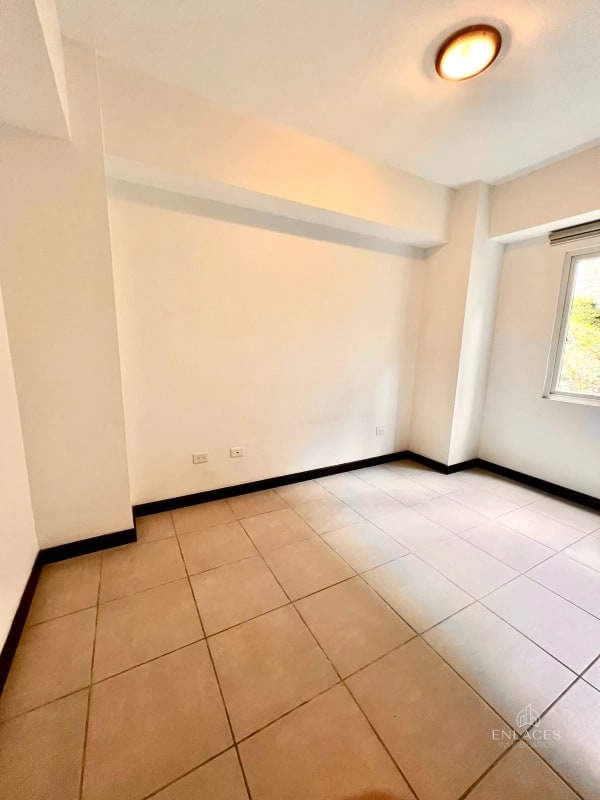 Zona 16 • Apartamento en Venta • Edificio Hexa Cañada 16 - 7