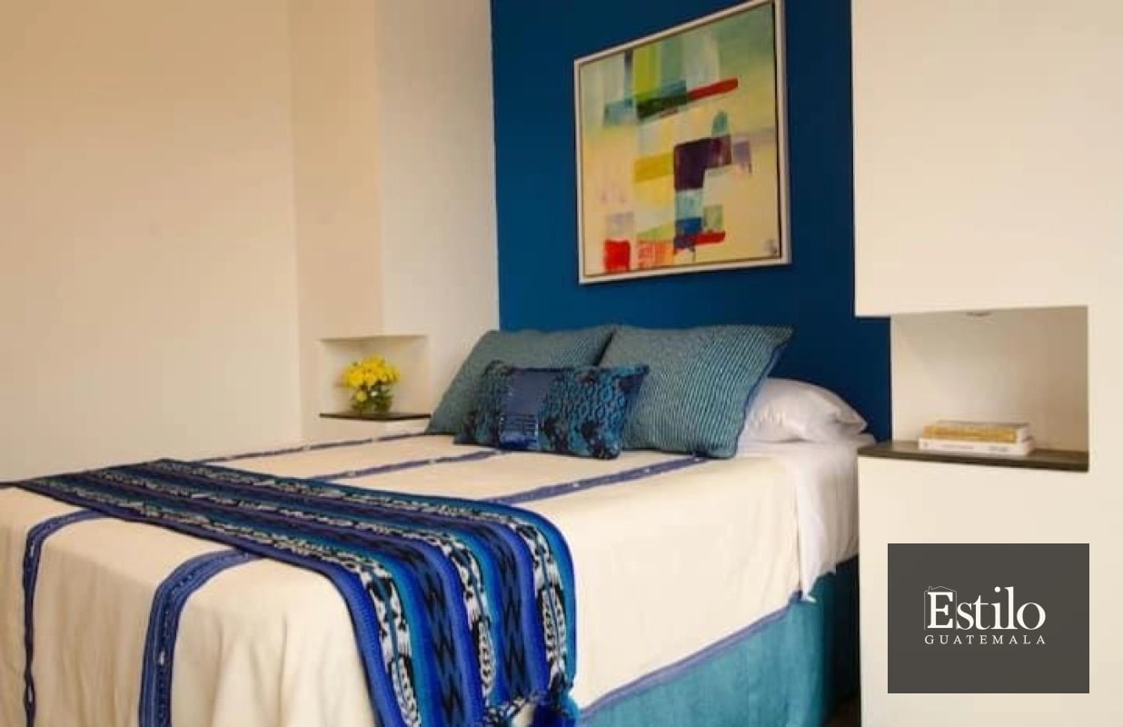 APARTAMENTO CON BALCÓN ZONA 4 - 4