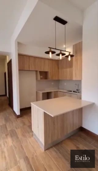 APARTAMENTO EN ALQUILER SALVATTORE Z.10 — Apartamento en Alquiler en Salvattore, Zona 10, Guatemala, Ciudad — miniatura 8 de 11