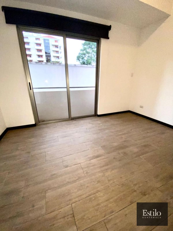 APARTAMENTO EN ALQUILER CASSALINI ZONA 10 - 3