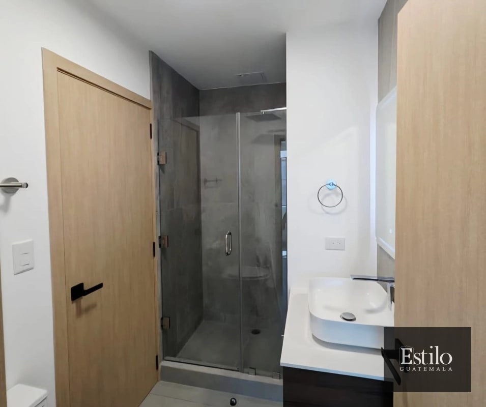 ALQUILER APARTAMENTO BONADIEZ ZONA 1O - 12