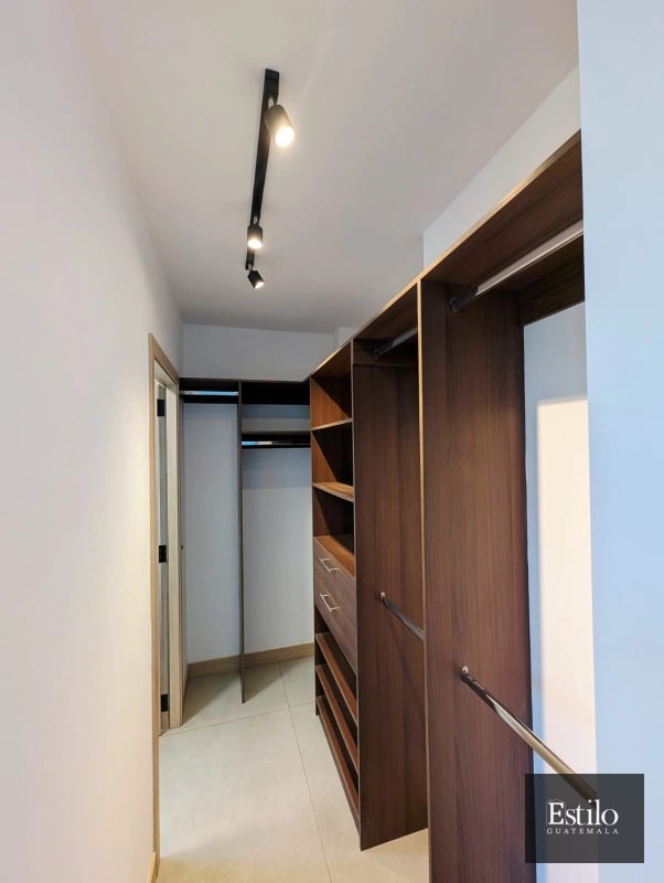 ALQUILER APARTAMENTO BONADIEZ ZONA 1O - 7