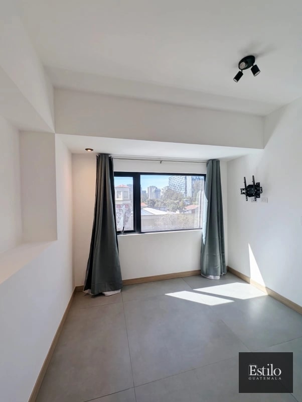 ALQUILER APARTAMENTO BONADIEZ ZONA 1O - 2