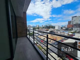 APARTAMENTO EN ALQUILER ZONA 10 — Apartamento en Alquiler en Zona 10, Guatemala, Ciudad — miniatura 1 de 12