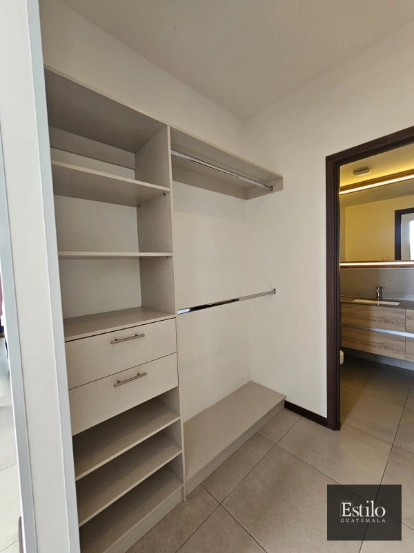 APARTAMENTO EN ALQUILER ZONA 10 - 5