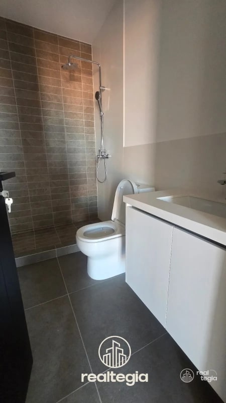 APARTAMENTO EN LIRIOS DE CAYALÁ ZONA 16 - 3