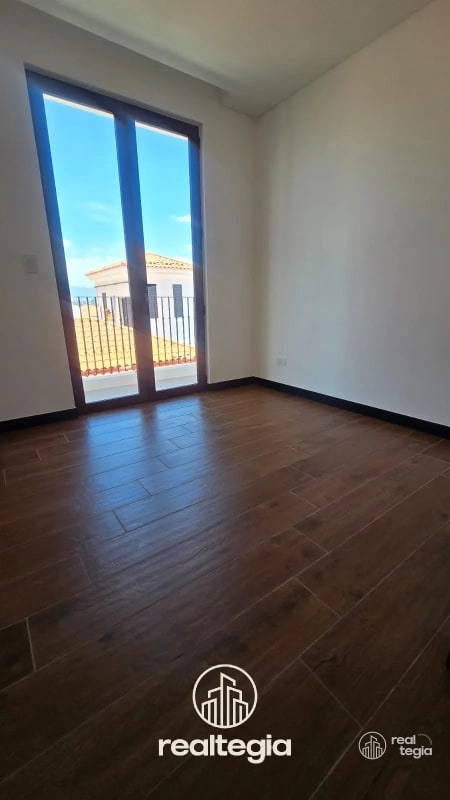 APARTAMENTO EN LIRIOS DE CAYALÁ ZONA 16 - 7