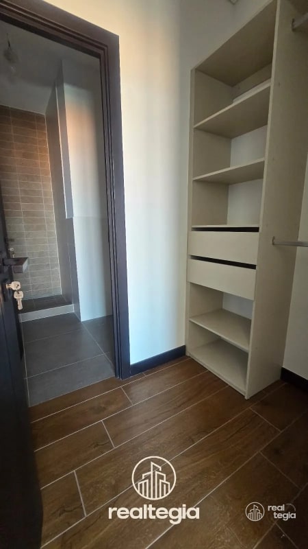 APARTAMENTO EN LIRIOS DE CAYALÁ ZONA 16 - 5