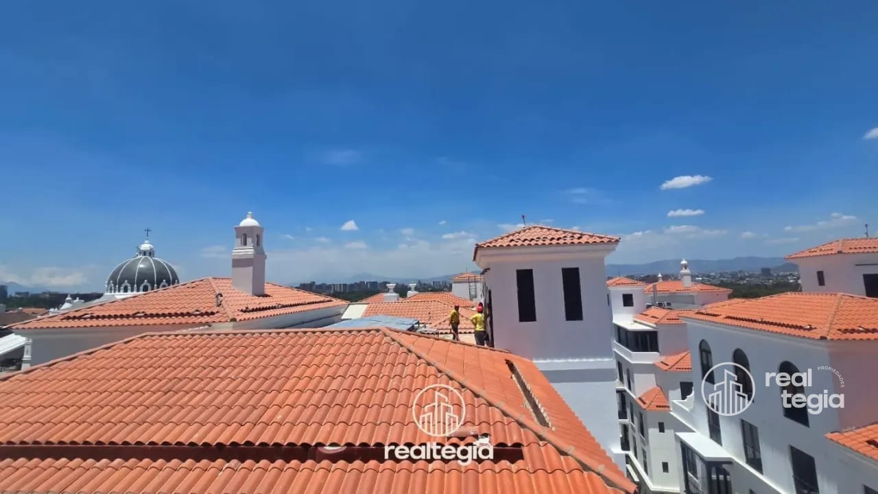 APARTAMENTO EN LIRIOS DE CAYALÁ ZONA 16 — Apartamento en Venta en Zona 16, Guatemala, Ciudad — foto 12 de 12