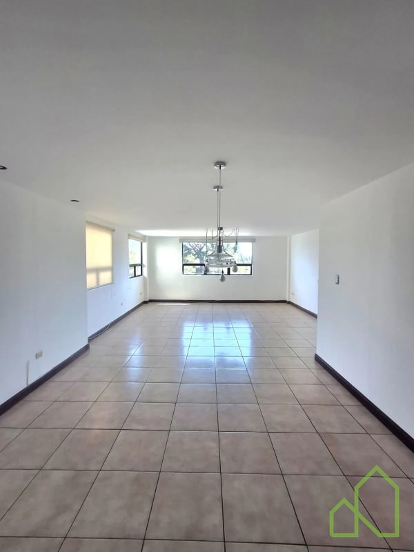 Apartamento en Alquiler zona 14 por La Villa - 7