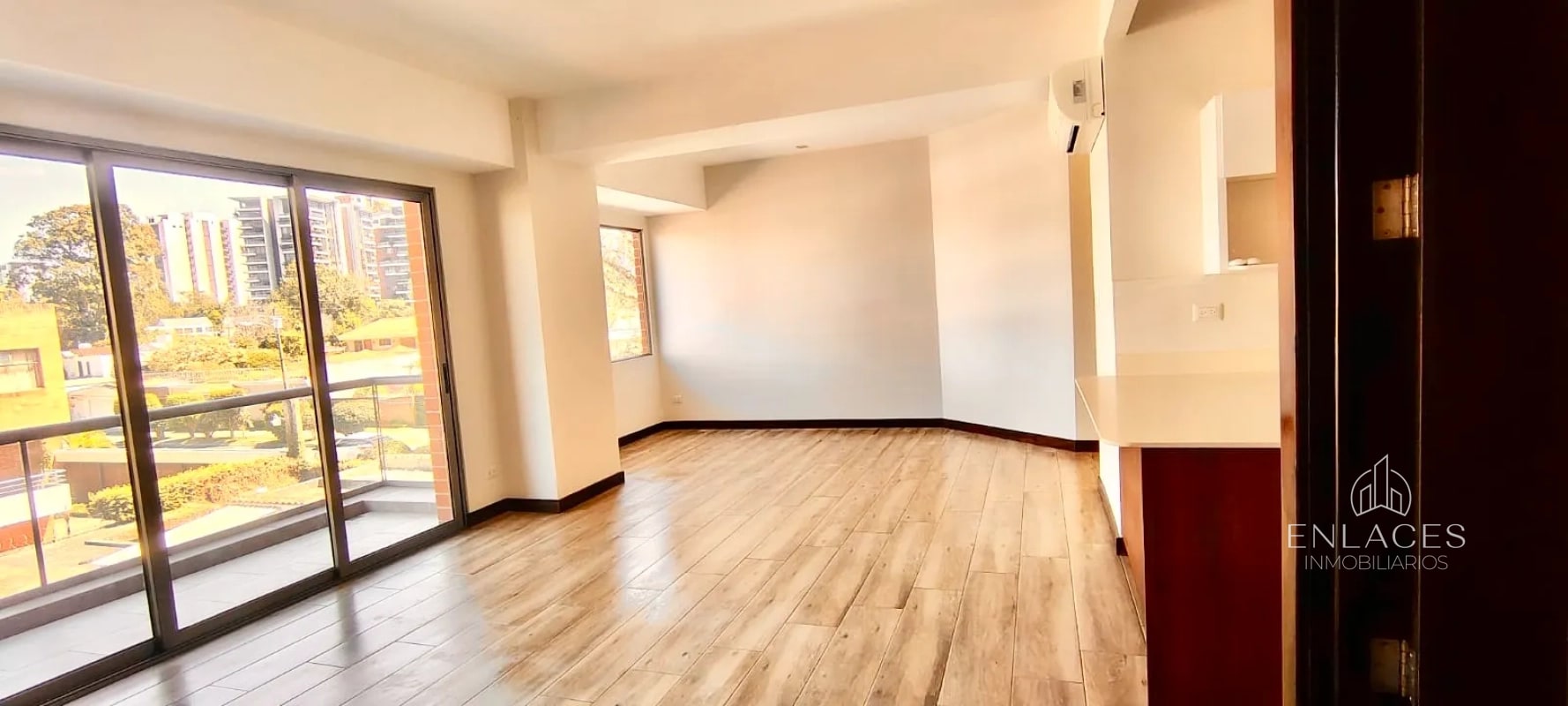 Zona 15 VH2 • Apartamento en Renta • Edificio Taormina - 7