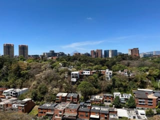 ALQUILO APARTAMENTO CON AMPLIO BALCÓN Y 3 HABS. en zona 15. — Apartamento en Alquiler en Colonia El Maestro, Zona 15, Guatemala, Ciudad — miniatura 2 de 10