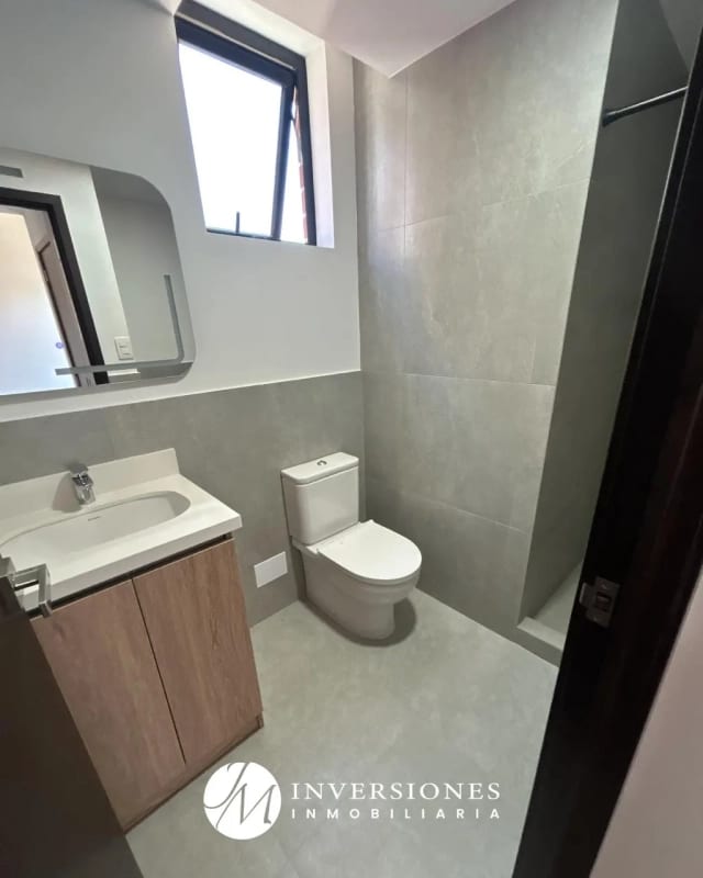 Apartamento en renta zona 10 cerca de La Estación — Apartamento en Alquiler en Zona 10, Guatemala, Ciudad — foto 6 de 13