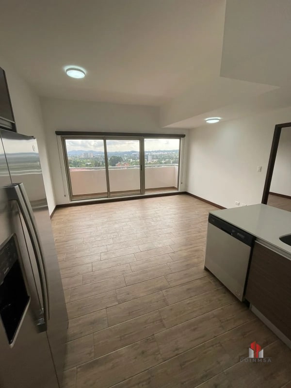 Apartamento en renta en zona 10 / Casalini Diagonal 6 - 12