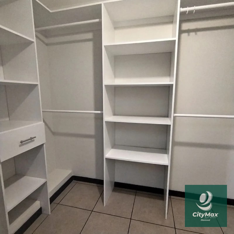 Apartamento en Venta y Renta en Zona 9 Ciudad de Guatemala — Apartamento en Alquiler en Zona 9, Guatemala, Ciudad — foto 7 de 16
