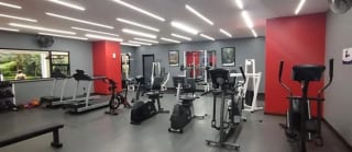 Apartamento Amplio en Alquiler, Edificio Bellagio, zona 14 — Apartamento en Alquiler en Bellagio, Zona 14, Guatemala, Ciudad — miniatura 3 de 9
