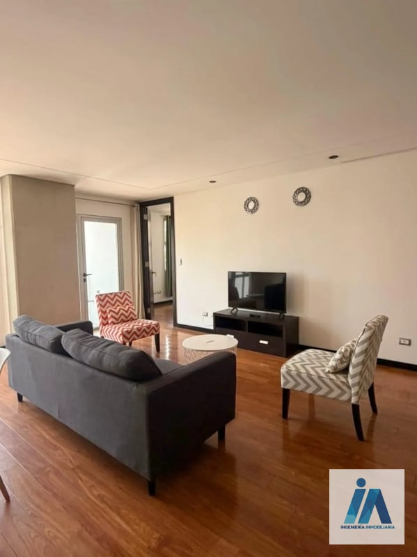 APARTAMENTO EN ALQUILER📍 Edificio Torre 14, Zona 14 - 9