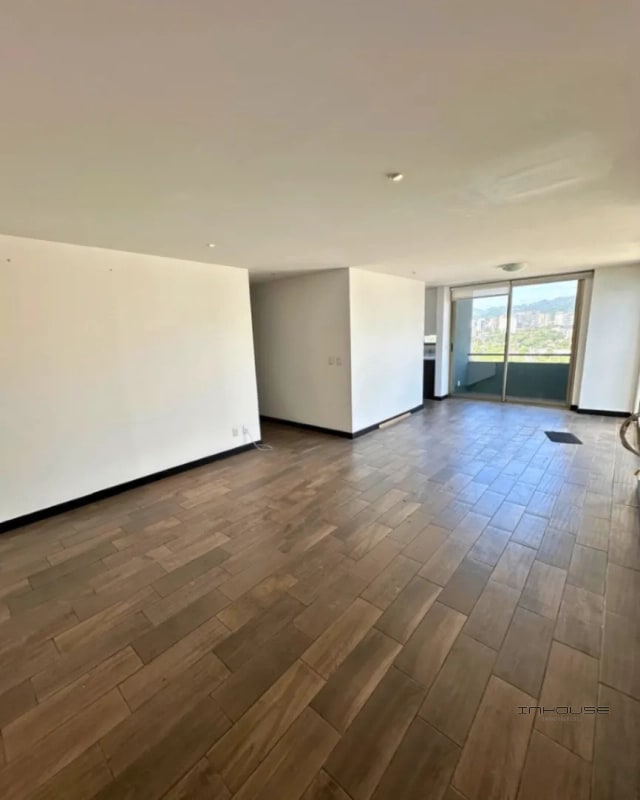 APARTAMENTO EN RENTA ZONA 10, NIVEL ALTO - 1