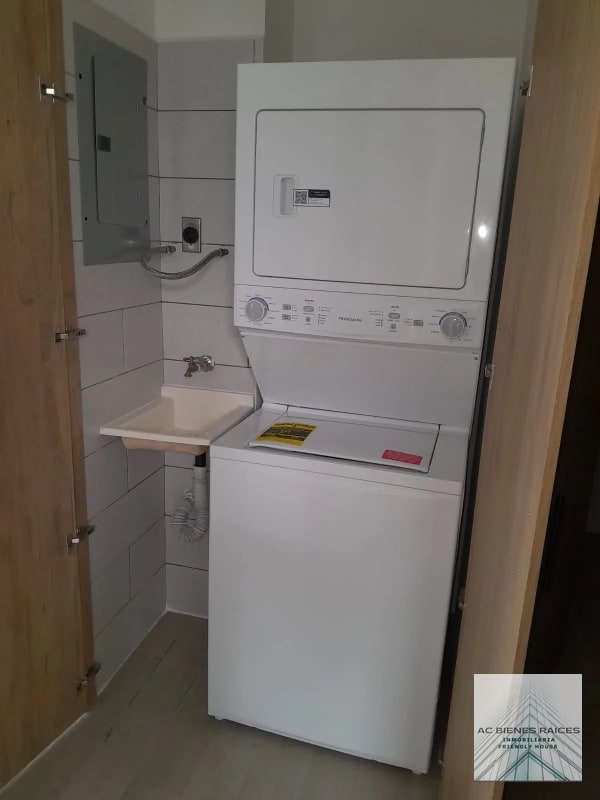 Renta apartamento Providencia 2 hab zona 13 - 9