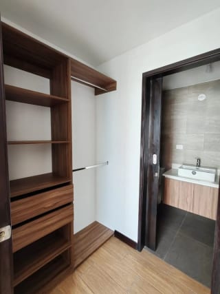 Apartamento en Alquiler | Torre Praga | Zona 15 VH1 | 2 habitaciones · Balcón — Apartamento en Alquiler en Zona 15, Guatemala, Ciudad — miniatura 10 de 13