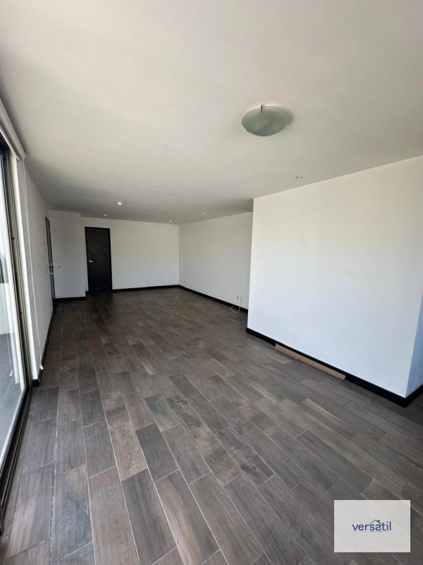 Lindo Apartamento en alquiler zona 10 Penthouse - 14