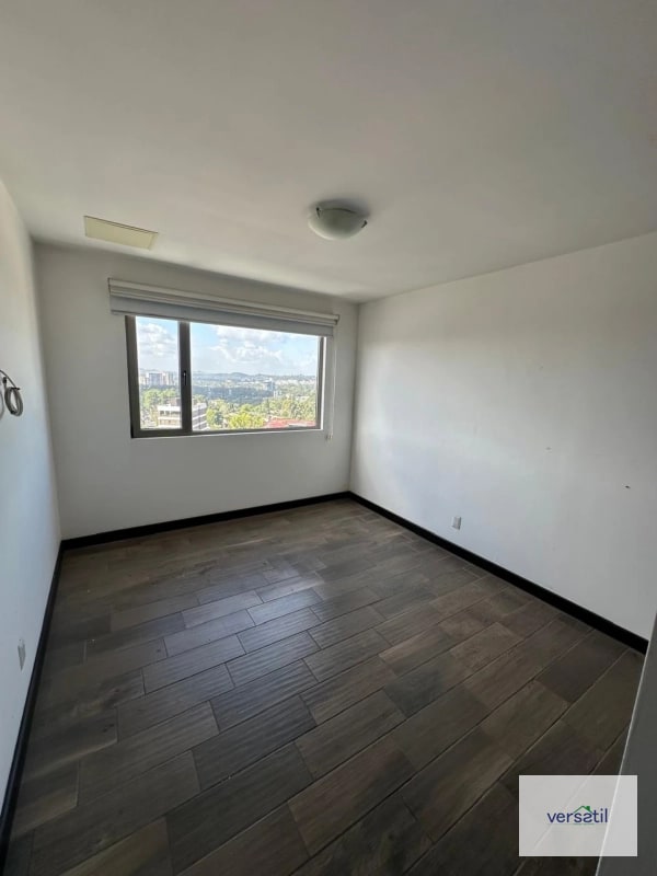 Lindo Apartamento en alquiler zona 10 Penthouse - 12