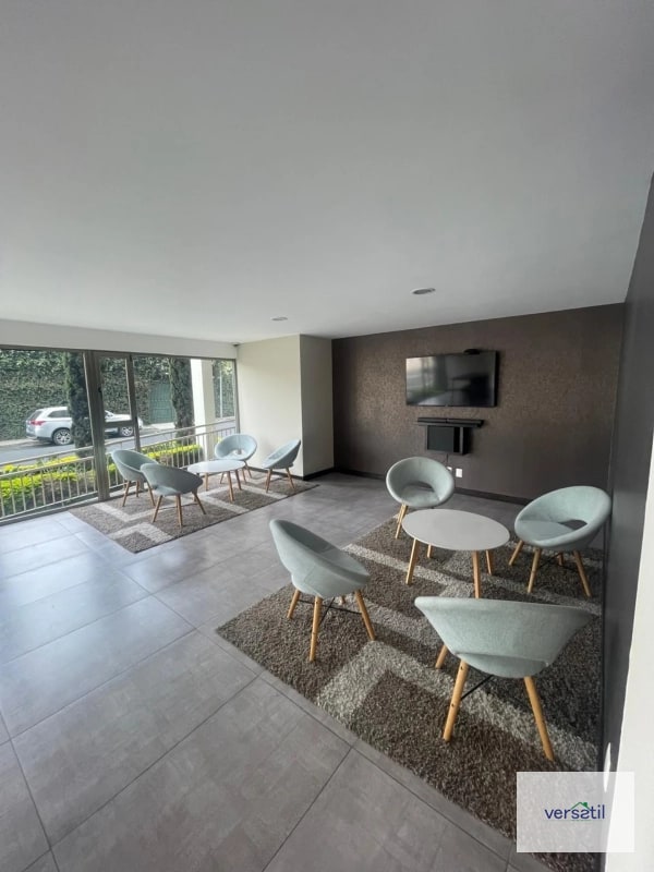 Lindo Apartamento en alquiler zona 10 Penthouse - 2