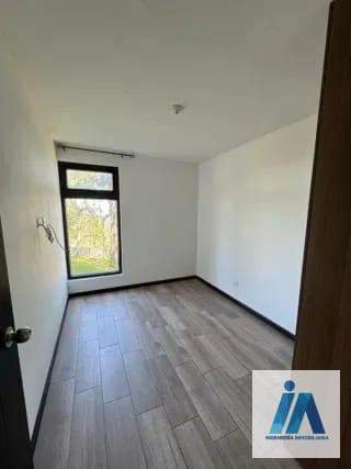 APARTAMENTO EN ALQUILER / VENTA📍 Edificio Nagano, Zona 16 — Apartamento en Alquiler en Zona 16, Guatemala, Ciudad — miniatura 7 de 13