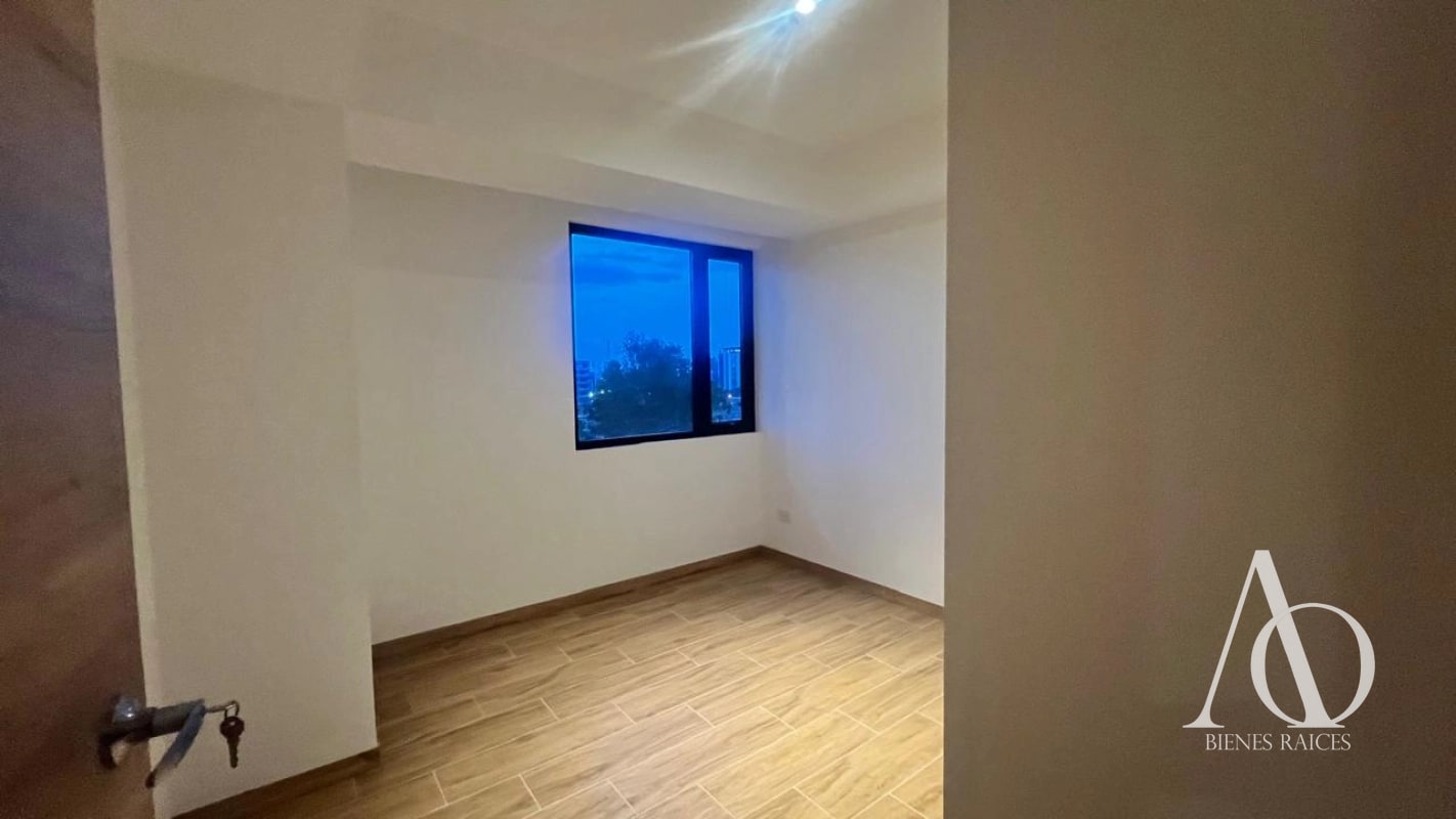 Apartamento en Alquiler Edificio Cendana, zona 9 N7 / EN DIRECTO - 15