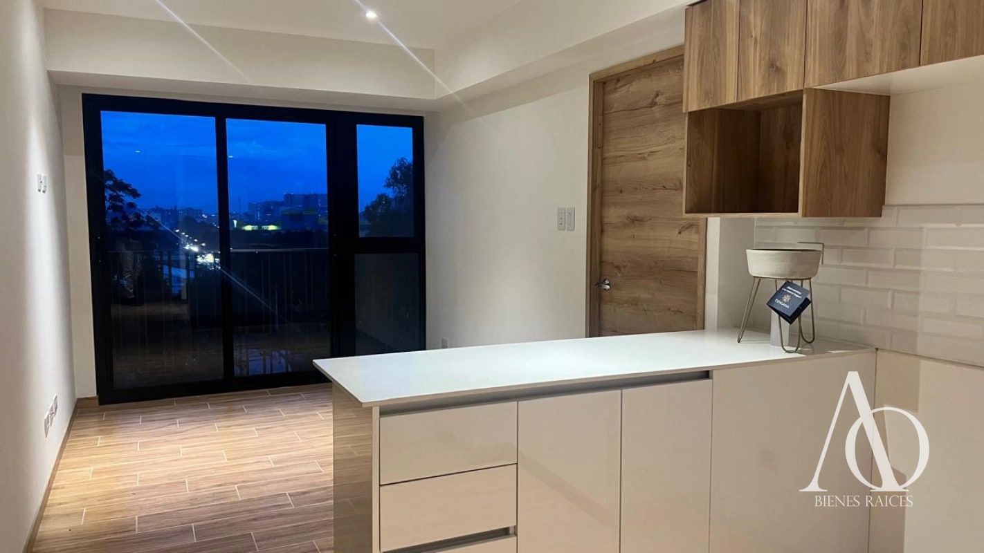 Apartamento en Alquiler Edificio Cendana, zona 9 N7 / EN DIRECTO - 6