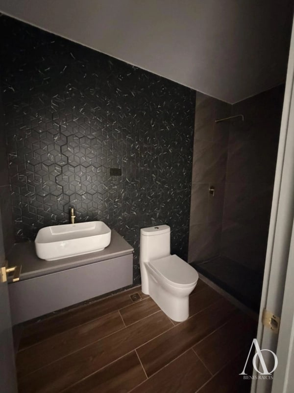 Apartamento en Venta Edificio Atarah, zona 10 N15 / EN DIRECTO - 2