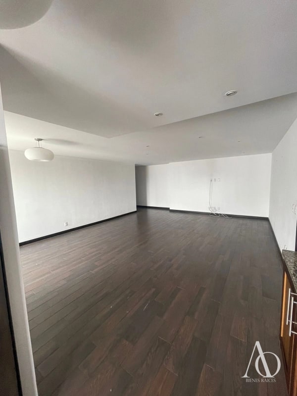 Apartamento en Alquiler Edificio Attica II, zona 14 N14 / EN DIRECTO 01 - 11