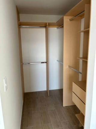 Apto en renta en ANDARES DOCE z12 — Apartamento en Alquiler en Andares Doce, Zona 12, Guatemala, Ciudad — miniatura 7 de 17