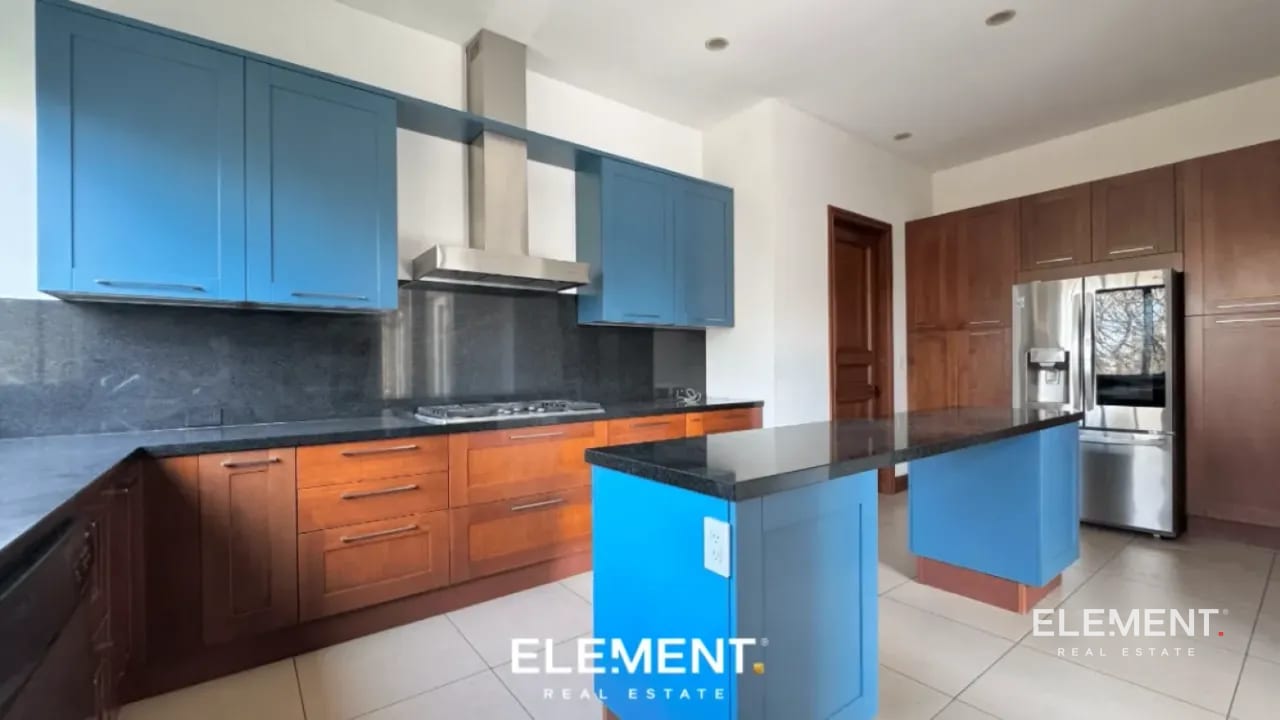 Apartamento en renta - Via Siete Zona 10 — Apartamento en Alquiler en Via Siete, Zona 10, Guatemala, Ciudad — foto 7 de 10