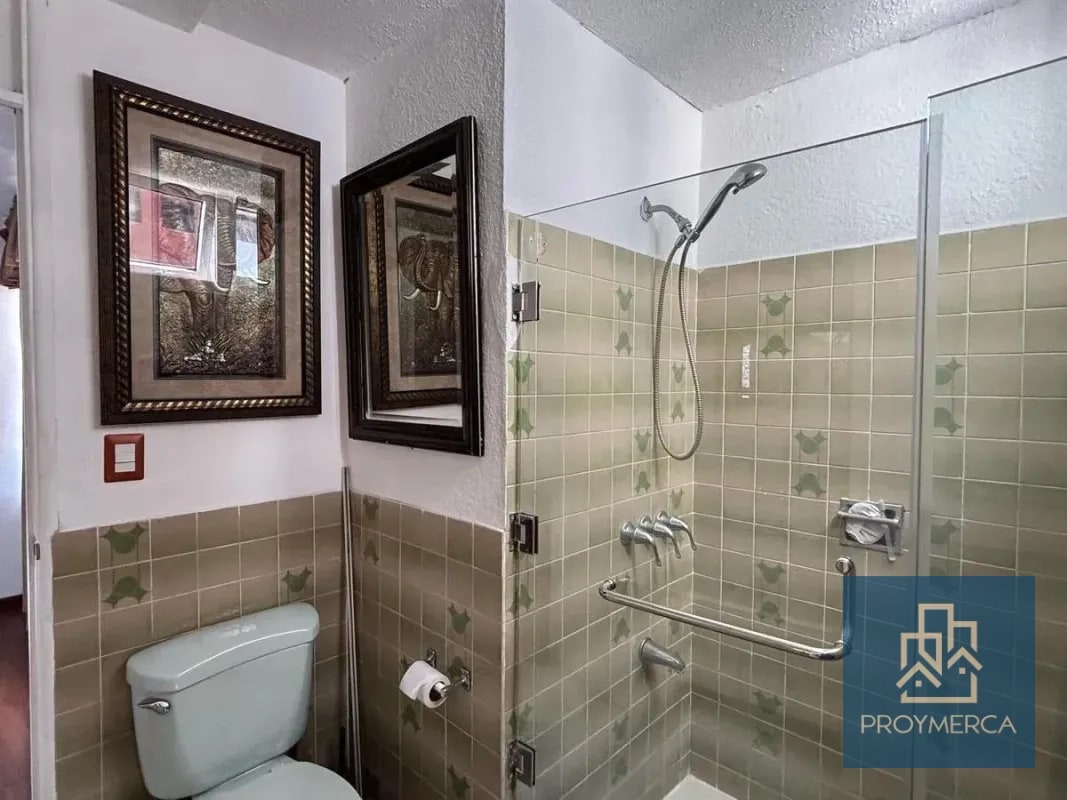Venta de Apartamento, Edificio Antiguo Zona 14 - 7