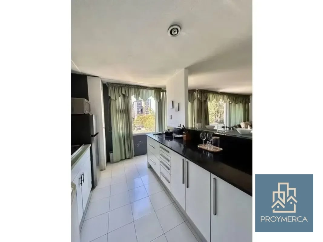 Venta de Apartamento, Edificio Antiguo Zona 14 - 2