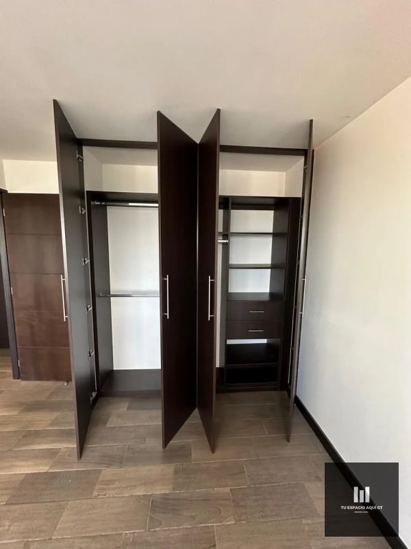 Lujoso Apartamento En Renta - En Verona, Zona 10 - 7
