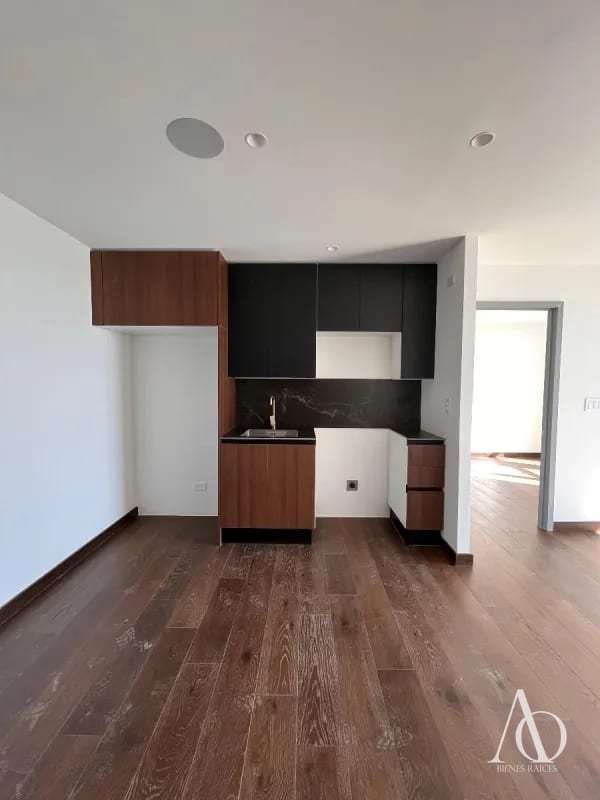 Apartamento en Venta Edificio Atarah, zona 10 N17 / EN DIRECTO — Apartamento en Venta en Atarah, Zona 10, Guatemala, Ciudad — foto 13 de 17